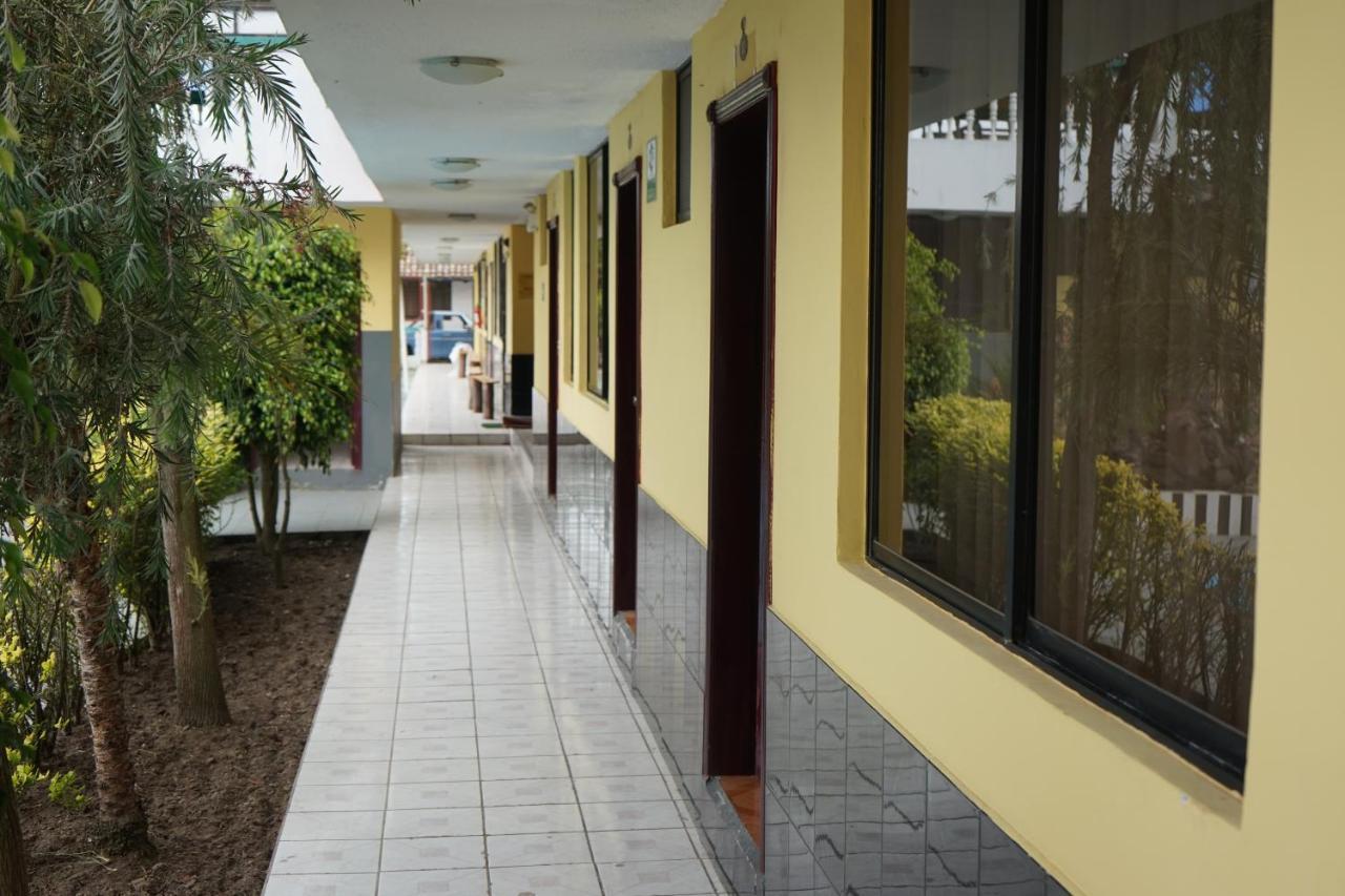 Hotel International Prestige Ambato Exteriör bild
