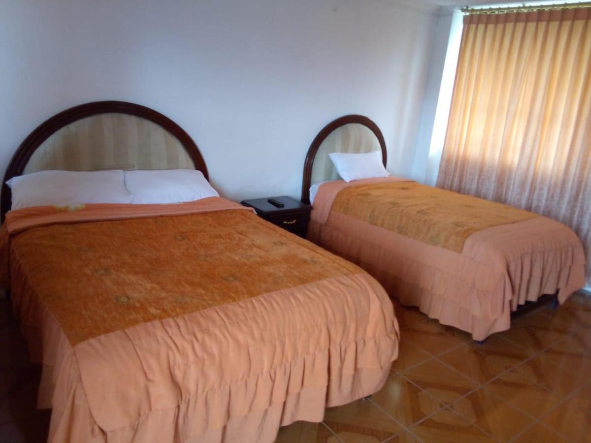 Hotel International Prestige Ambato Exteriör bild